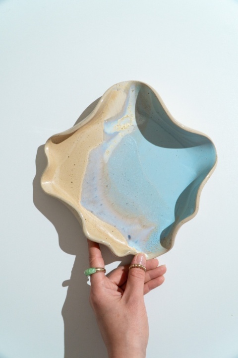 OYSTER DUBAI. medium