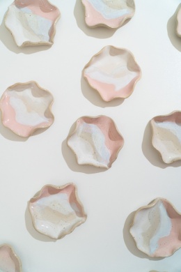 OYSTER PINK. mini